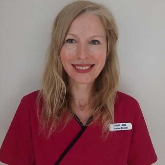 Poză Parlog Laura, Asistent Medical Balneofizioterapie si Recuperare în Brăila